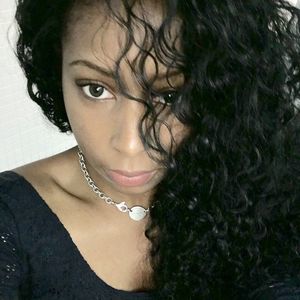 Meet your Posher, Ailani